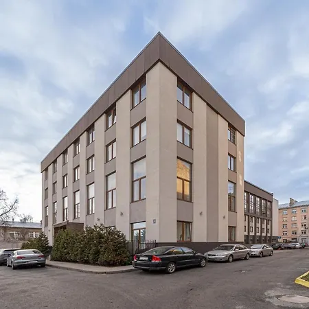 Grizinkalns With Free Parking Appartement