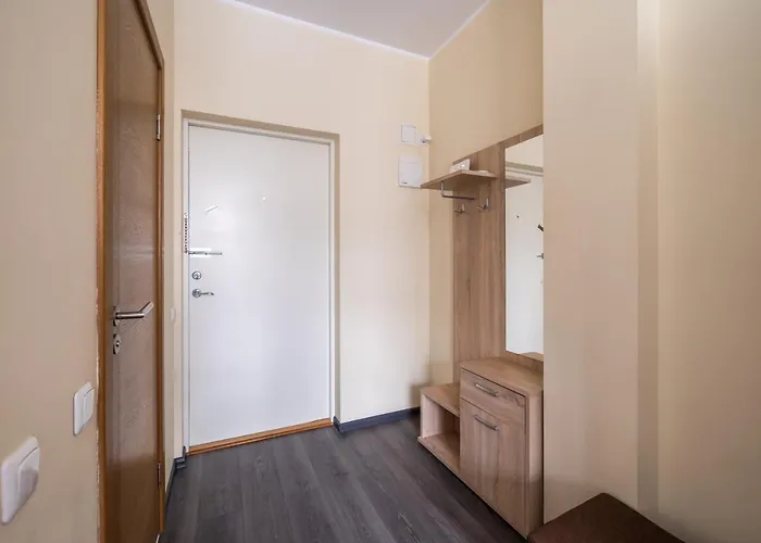 Grizinkalns With Free Parking ريغا