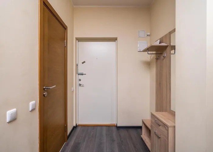 Grizinkalns With Free Parking ريغا